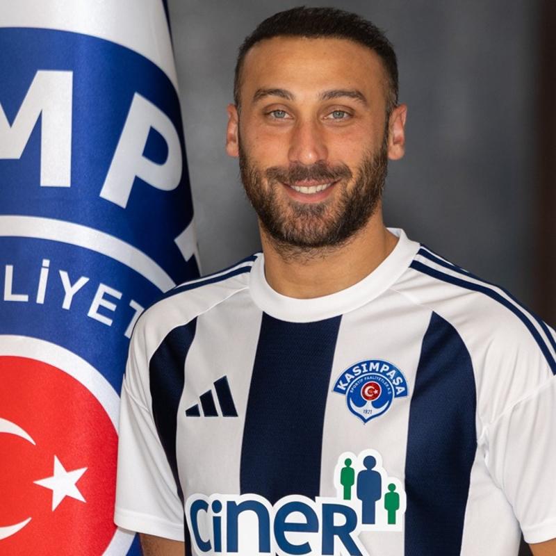 Ve resmen a��kland�! Cenk Tosun, Kas�mpa�a'da