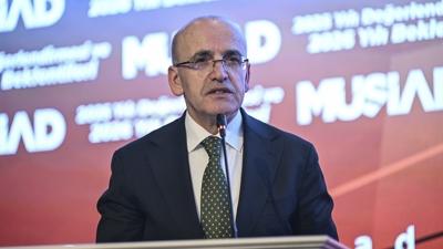 Bakan �im�ek'ten kredi notu turu