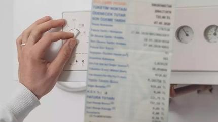 40 y�ll�k kombi ustas� p�f noktay� verdi: Bu y�ntem do�al gaz faturas�n� yar� yar�ya d���r�yor!