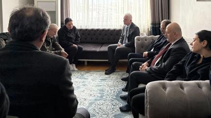 Vali G�l, Atlas'�n ailesini ziyaret etti