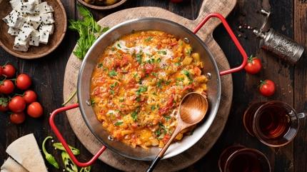 Yumurtay� fazla ��rpmay�n: Sulu menemen tarifi, kahvalt�ya haz�r