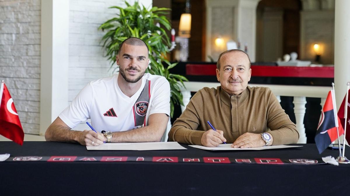 Nihad Mujakic s�per lig transfer foto�raflar� resimleri