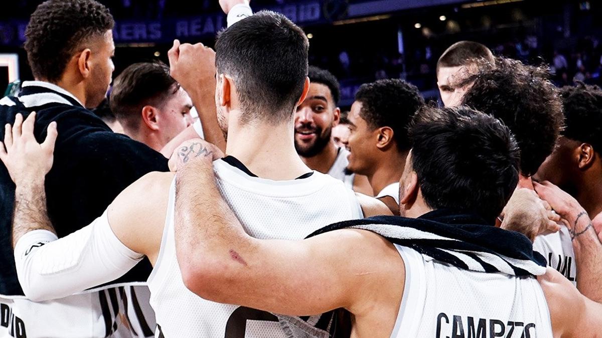 real madrid barcelona galibiyet foto�raflar� resimleri