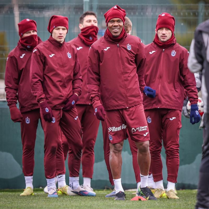 Trabzonspor'un Kocaelispor ma�� kadrosu a��kland�! ��te eksikler...