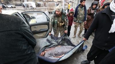 Geride y�k�m b�rakt�lar! Ter�r �rg�t� YPG Tabka'dan �ekilirken katliam yapt�