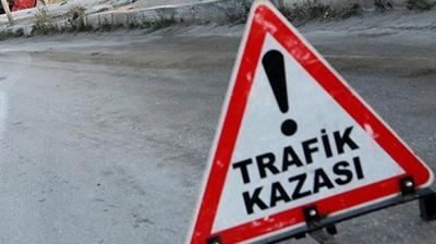 �ETT otob�s� ve otomobil �arp��t�: 1 ki�i ya�am�n� yitirdi