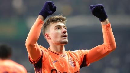 F�rt�na geri d�nd�! Kocaeli'de Ernest Mu�i sahnede