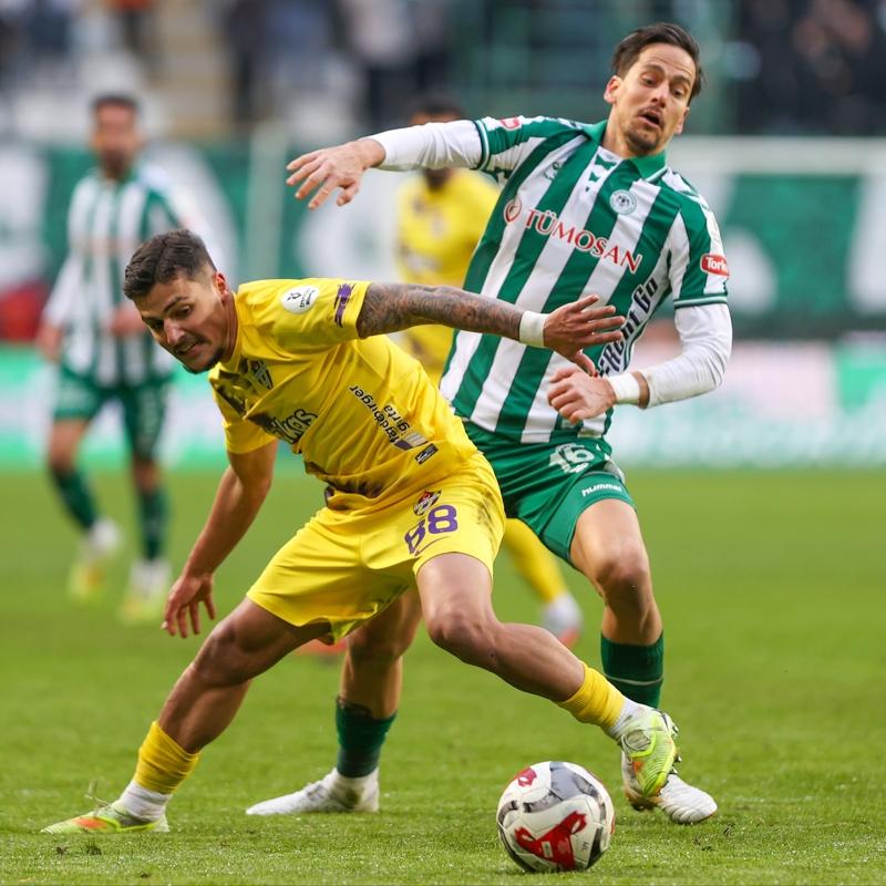 Konyaspor evinde 1 puan� son dakikada kurtard�