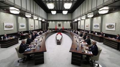 Kabine Toplant�s� sona erdi