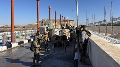 YPG'nin i�galleri sona eriyor! B�lgeler teker teker Suriye'ye ge�iyor