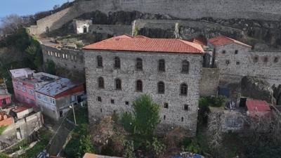 Trabzon'daki K�zlar Manast�r� b�lgede k�lt�r ve sanat�n kalbi oldu