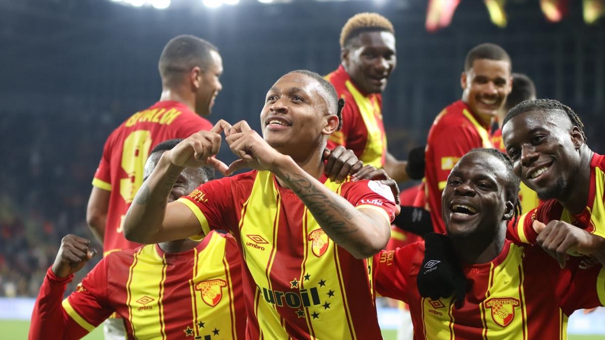 G�ztepe S�per Lig �aykur Rizespor foto�raflar� resimleri