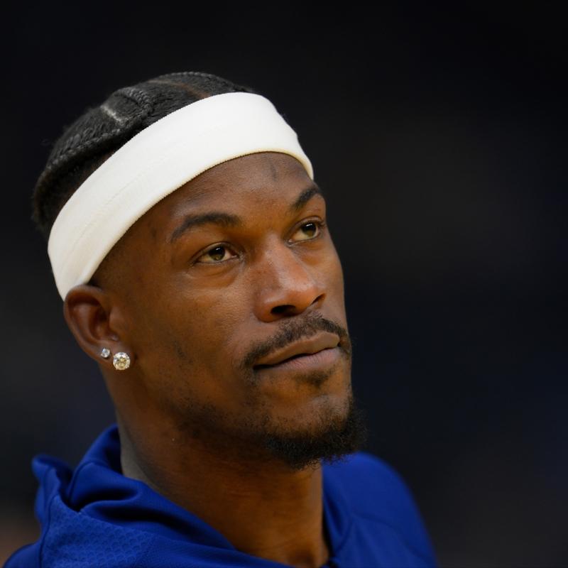 Jimmy Butler sezonu kapatt�