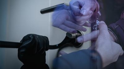 2 milyonluk h�rs�zl�kta skandal detay: 7 ya��ndaki k�z�yla gitti