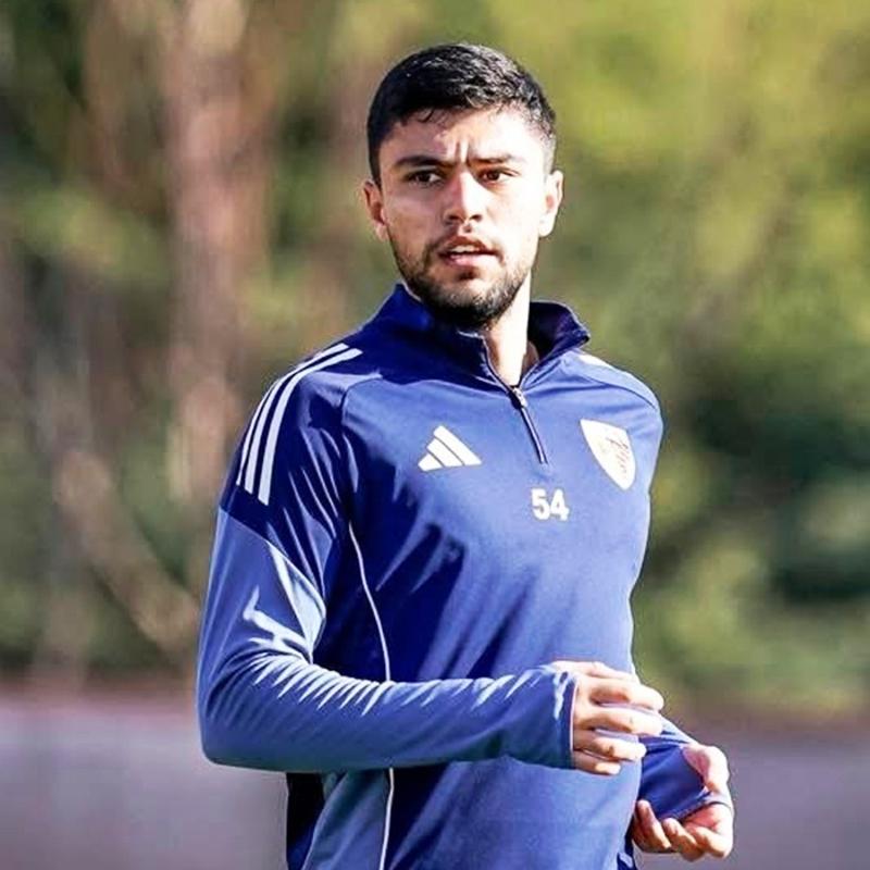 Sakaryaspor, Arif Kocaman'� kadrosuna katt�