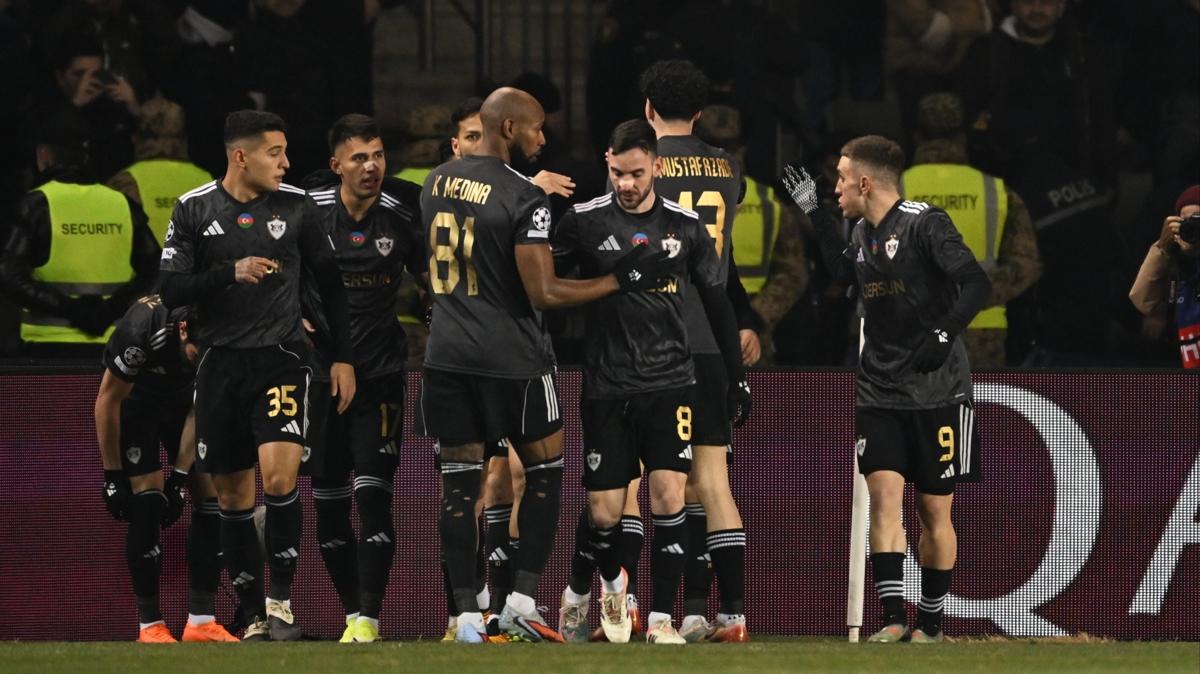 karaba� �ampiyonlar ligi eintracht frankfurt foto�raflar� resimleri