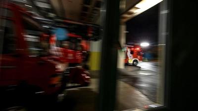 Fatih'te yang�n pani�i! M�dahale s�r�yor