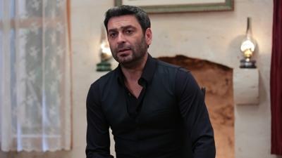 Ozan Akbaba'yla ilgili �a��rtan ger�ek! Herkes Karsl� biliyordu: Bak�n asl�nda nereliymi�!