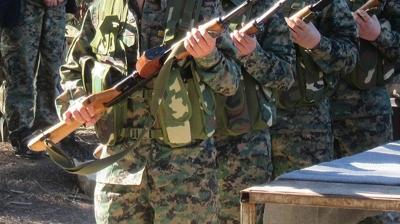 Suriye'deki ter�r�n karanl�k y�z�! Esir �ocuklar tek tek if�alad�