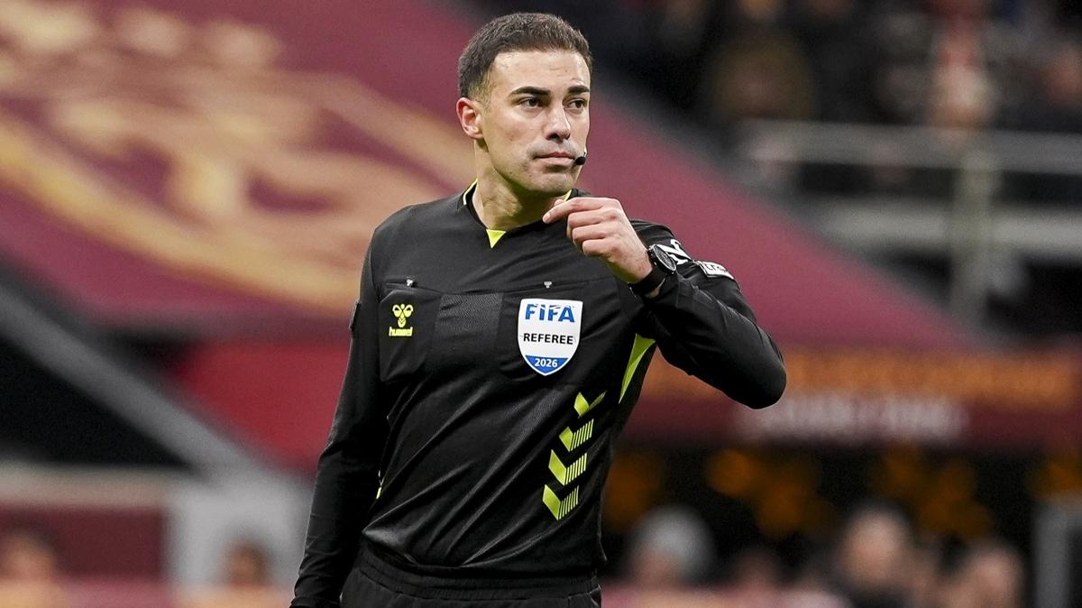 1. lig futbol hakem foto�raflar� resimleri