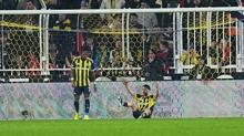 Fenerbah�e, Avrupa'da ilk kez evinde yenildi