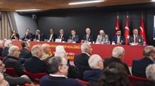 Galatasaray'da divan kurulu toplan�yor