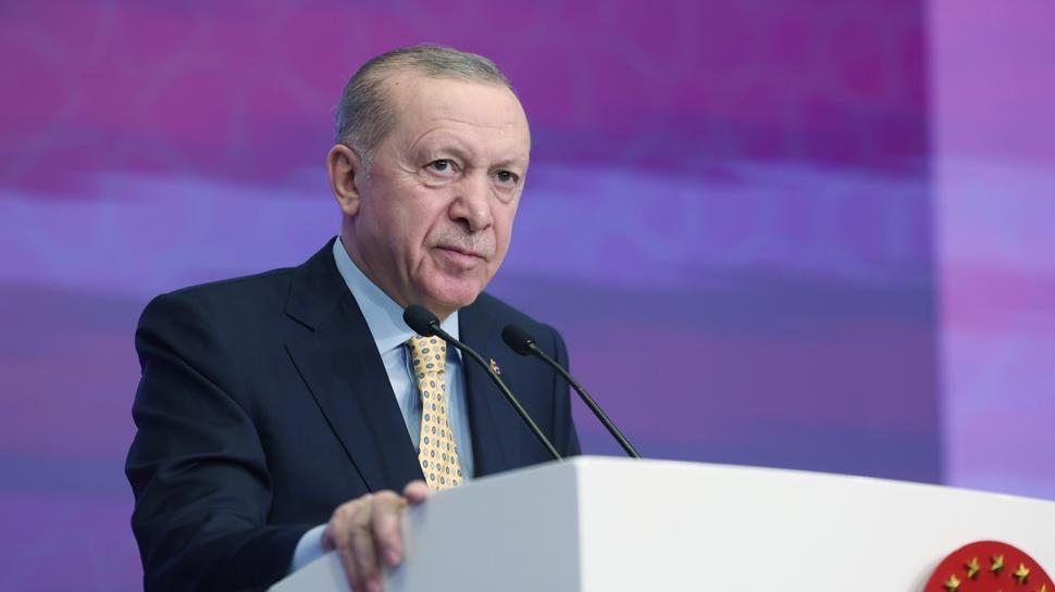 D�nya bizim dedi�imize geliyor