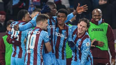 MA� SONUCU: Trabzonspor 2-1 Kas�mpa�a