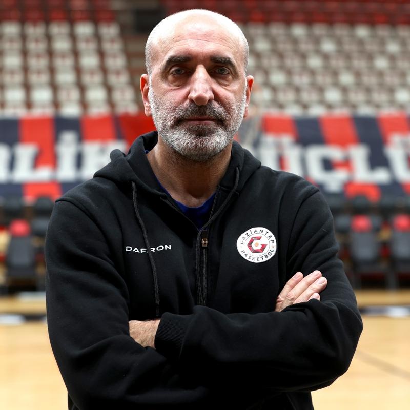 Gaziantep Basketbol, �emsettin Ba� ile y�kseli�e ge�ti