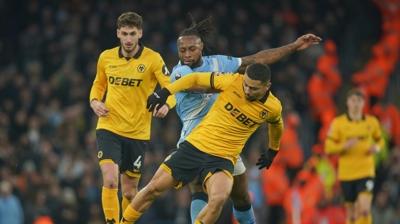 Galatasaray'�n rakibi Manchester City, ligde kazand�