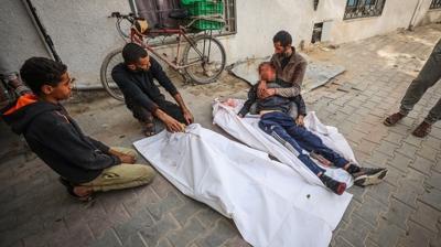 Soyk�r�mc� �srail ate�kes dinlemiyor! Gazze'de �ehit say�s� artt�