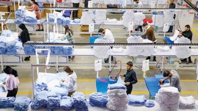 T�rkiye'den �in'e kar�� M�s�r hamlesi: Tekstilin kalbi olmay� s�rd�r�yoruz