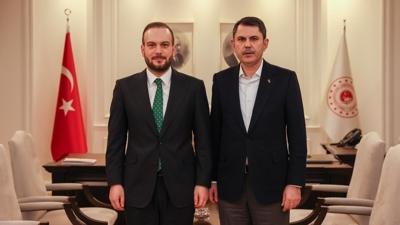 Bakan Kurum, S�f�r At�k Vakf� Ba�kan� Samed A��rba�'� COP31 �ampiyonu ilan etti 