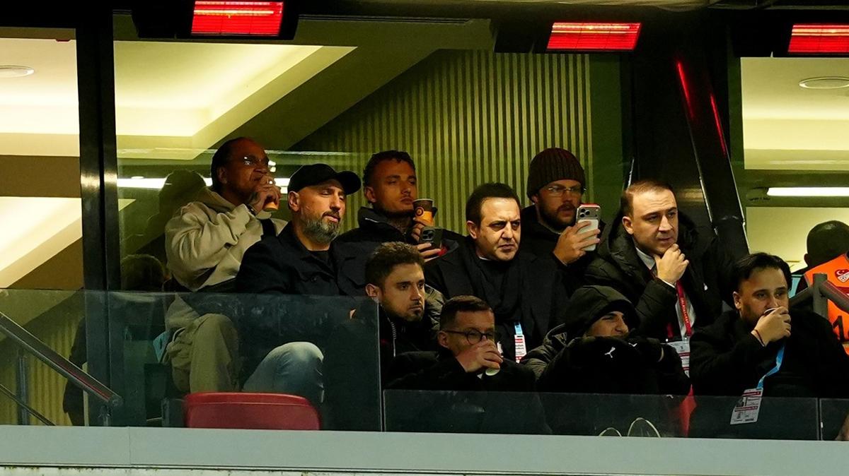 galatasaray noa lang fatih karag�mr�k foto�raflar� resimleri