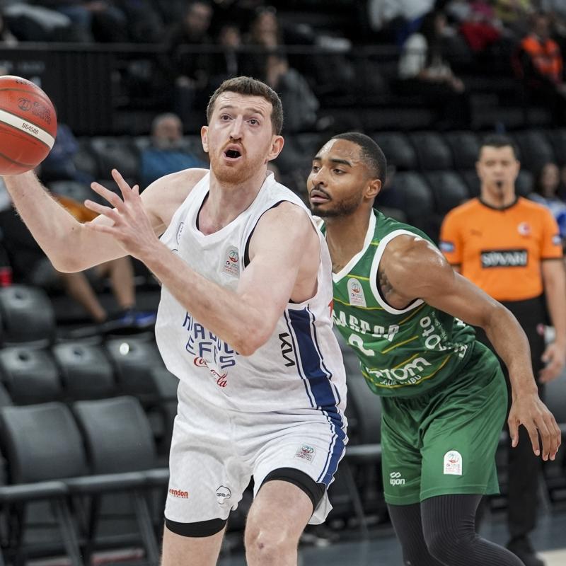 Anadolu Efes ligde moral buldu