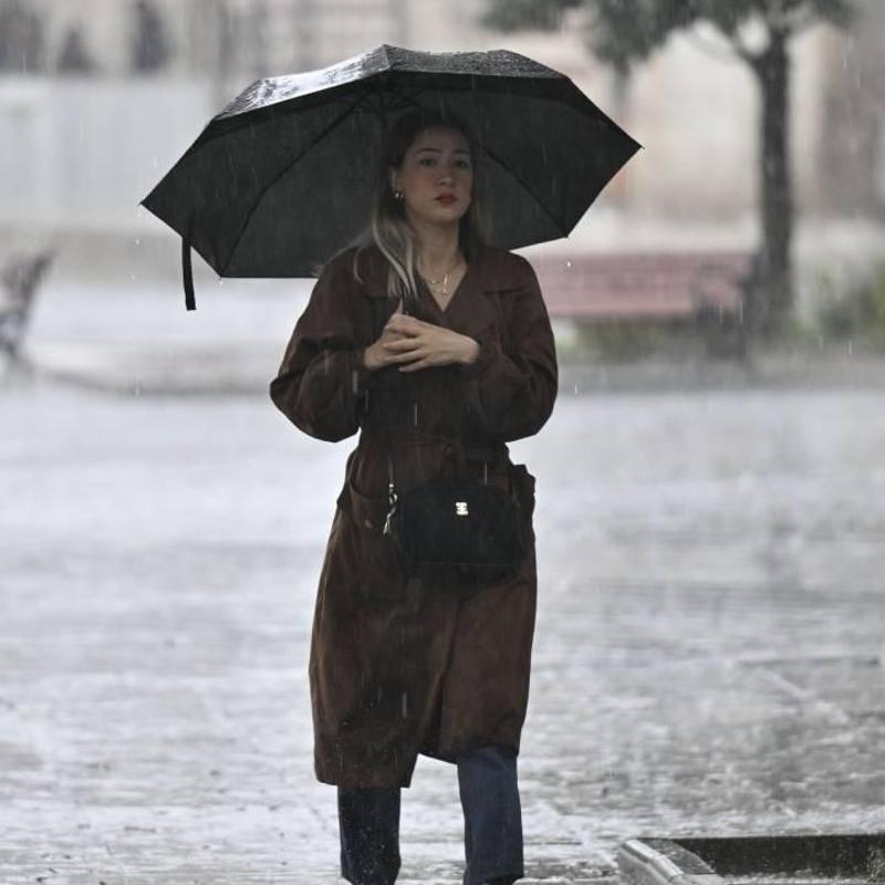 Bakanl�k'tan 9 ile �sar�� kodlu uyar�: Kuvvetli f�rt�na bekleniyor