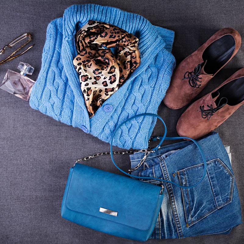 Dolab�n�zdaki 'demode' par�alar� modernle�tirmenin 5 yolu: Tek kuru� harcamadan ��k olun