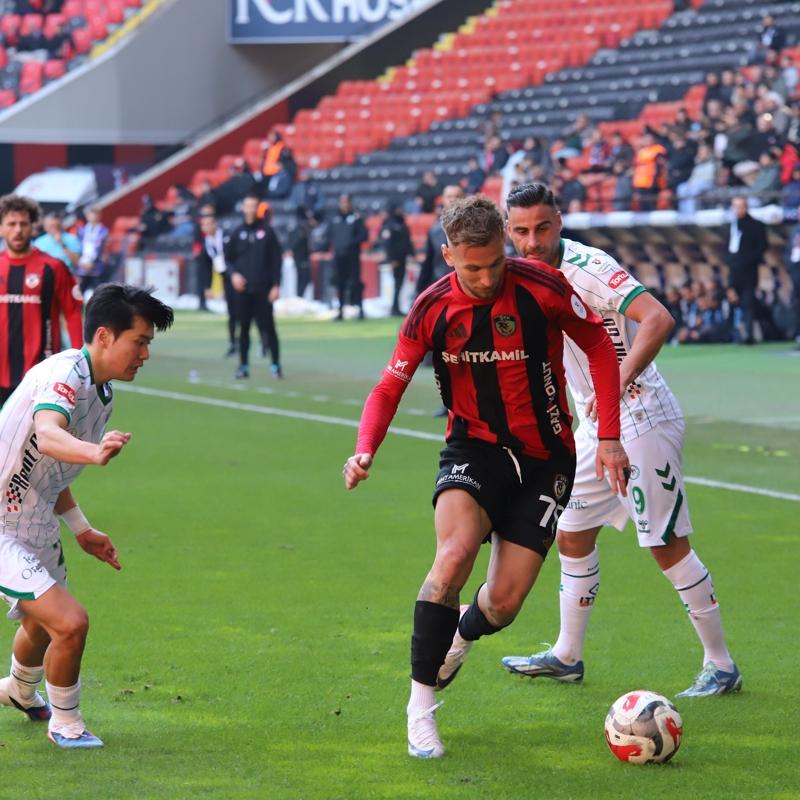 Gaziantep FK-Konyaspor ma��nda puanlar payla��ld�