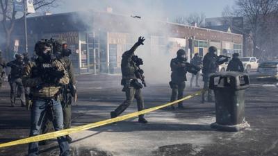 ABD protestolar�: Bir ki�i daha ICE kur�unuyla vuruldu