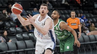 Anadolu Efes ligde moral buldu