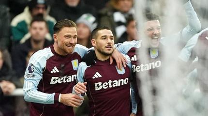 Aston Villa'dan Newcastle kar��s�nda 2 goll� galibiyet