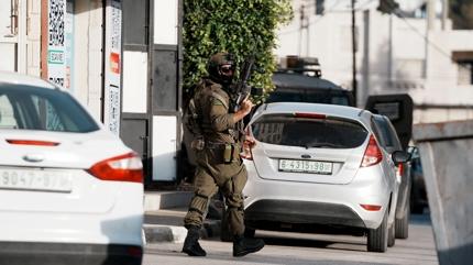 ��galci �srail sald�r�lara devam ediyor... Bir Filistinli a��r yaraland�