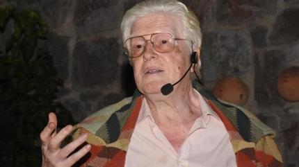 �zzet G�nay kimdir, ka� ya��nda? �zzet G�nay'�n oynad��� filmler neler?