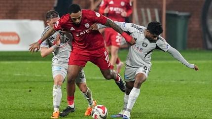 Pendikspor'dan Erzurumspor kar��s�nda 2 goll� galibiyet