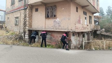 ��rnak'ta zehir trafi�ine darbe: Y�zlerce ki�i g�zalt�na al�nd�, onlarca ki�i tutukland�