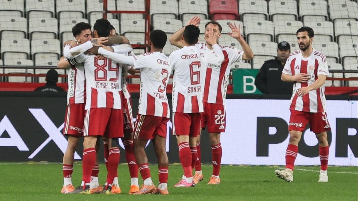 antalyaspor gen�lerbirli�i s�per lig foto�raflar� resimleri