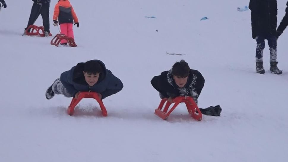 15 bin ki�iyi a��rlad�