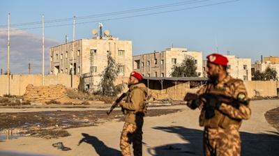 SDG yolun sonuna geldi... Suriye ��i�leri Bakanl���: Silahlar�n� teslim edenlerin kay�tlar� al�n�yor