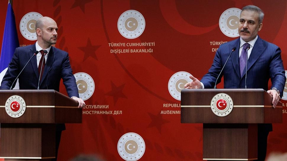 Bakan Fidan, Barrot'un y�z�ne s�yledi: Devreye girmesini istiyoruz