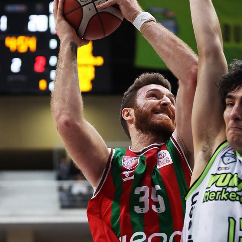 Kar��yaka Basketbol, son anlarda y�k�ld�